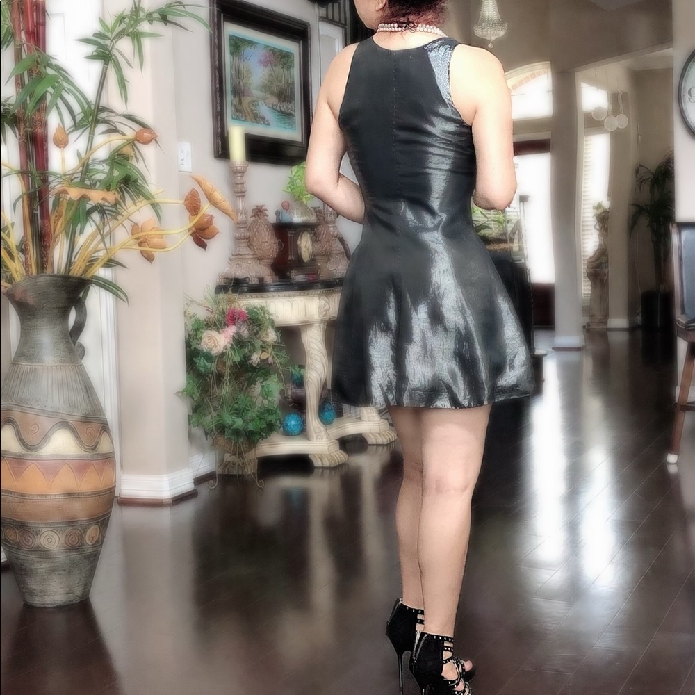 INC Silk & Matelic dress 👗